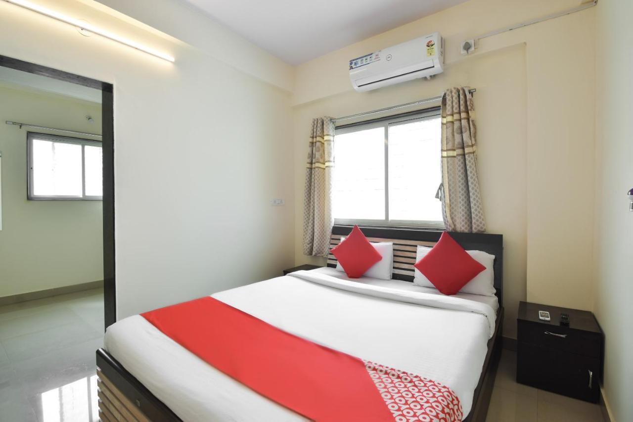 Hotel O Felicita Inn Near Seasons Mall Kharadi Exterior foto