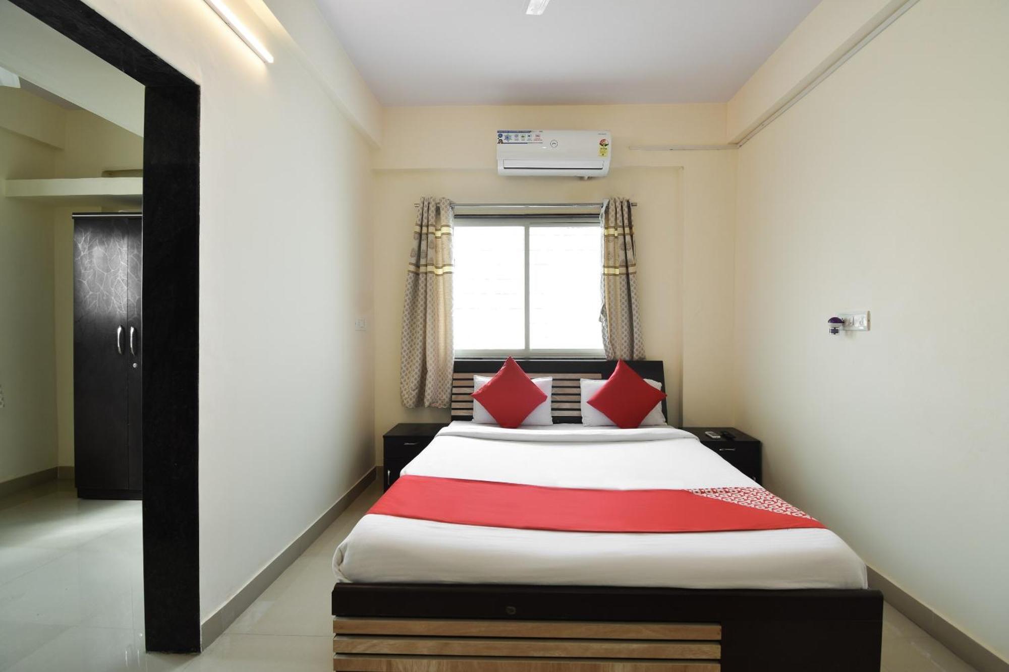 Hotel O Felicita Inn Near Seasons Mall Kharadi Exterior foto